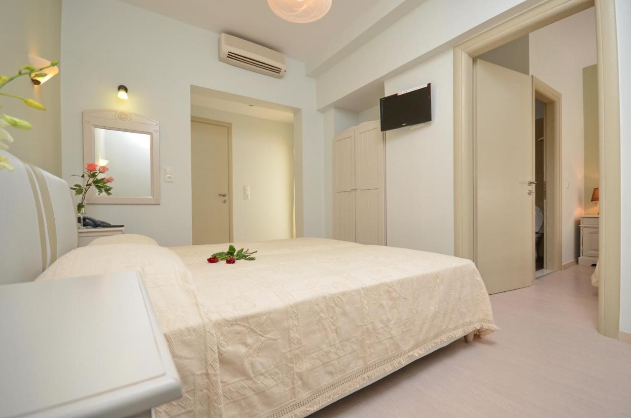Aparthotel Blue Sky Naxos City Pokoj fotografie
