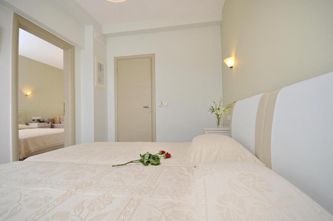 Aparthotel Blue Sky Naxos City Pokoj fotografie